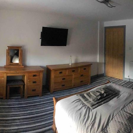 2 Bedroom Apartment, Cononley Near Skipton Екстер'єр фото