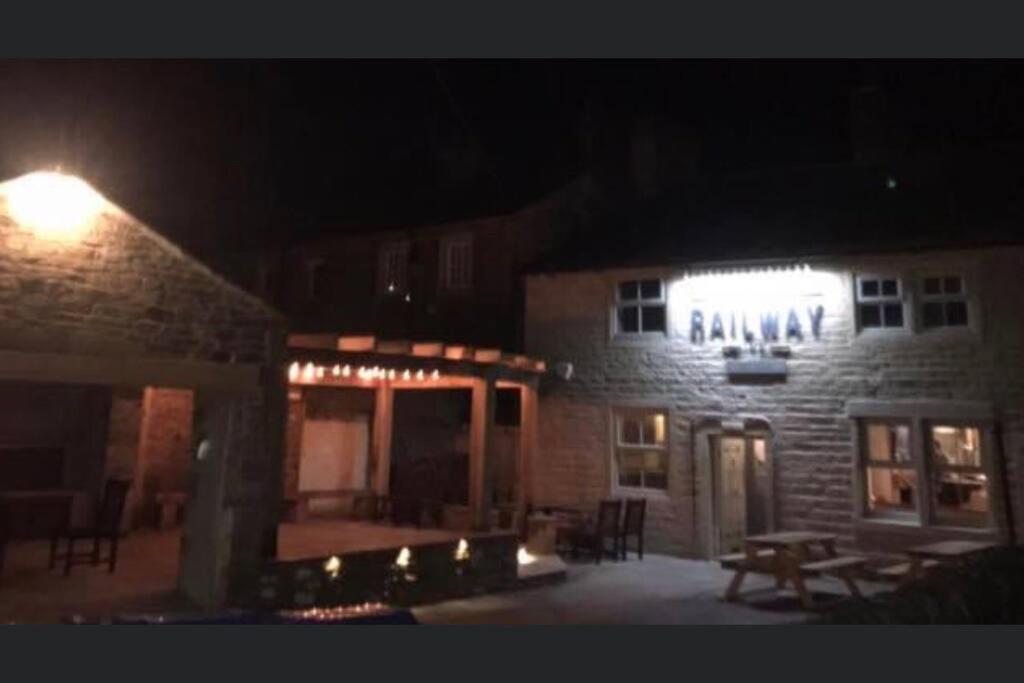 2 Bedroom Apartment, Cononley Near Skipton Екстер'єр фото