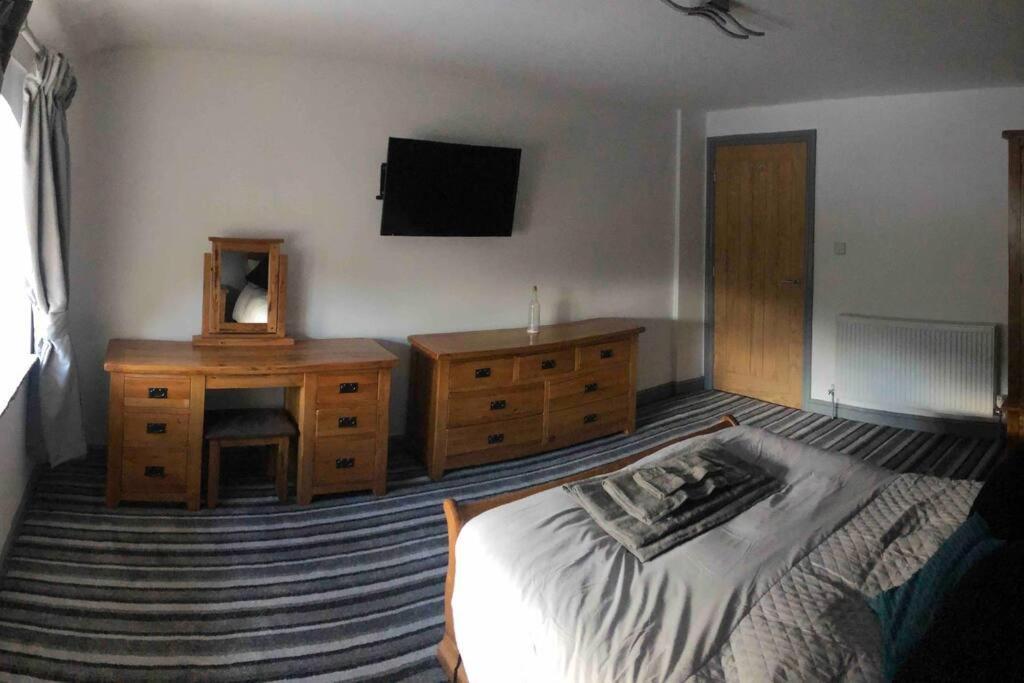 2 Bedroom Apartment, Cononley Near Skipton Екстер'єр фото